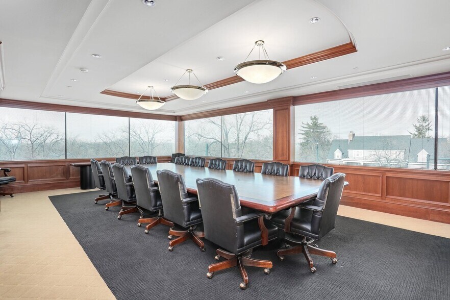 More Photos Of 101 Southfield Rd, Birmingham Office For Lease