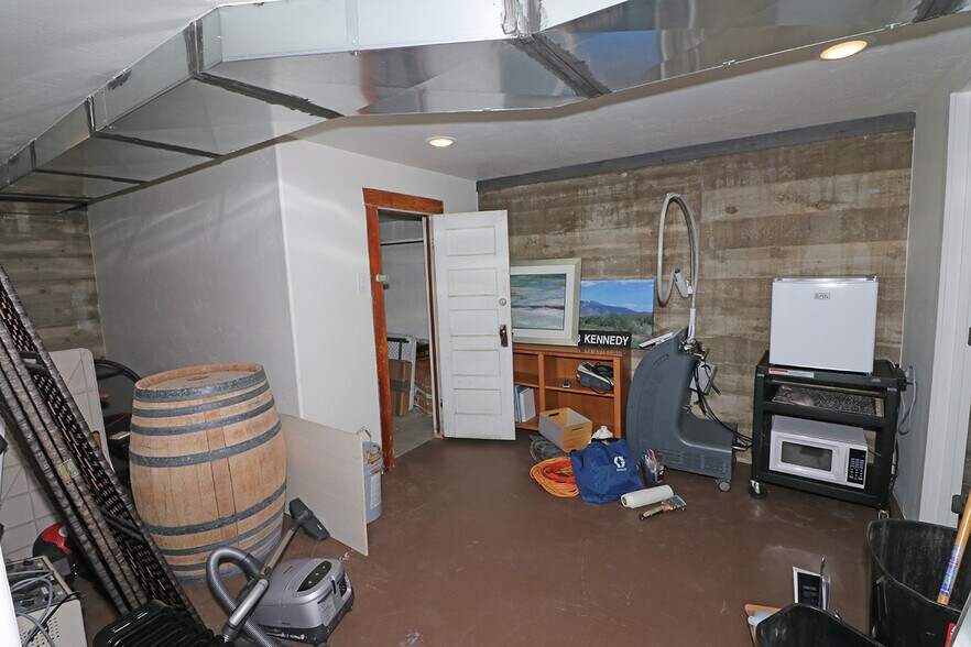More Photos Of 403 Kennedy Ave, Grand Junction Medical For Sale