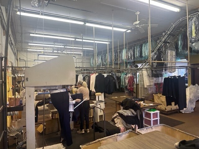 More Photos Of 232 Front St, Berea Freestanding For Sale