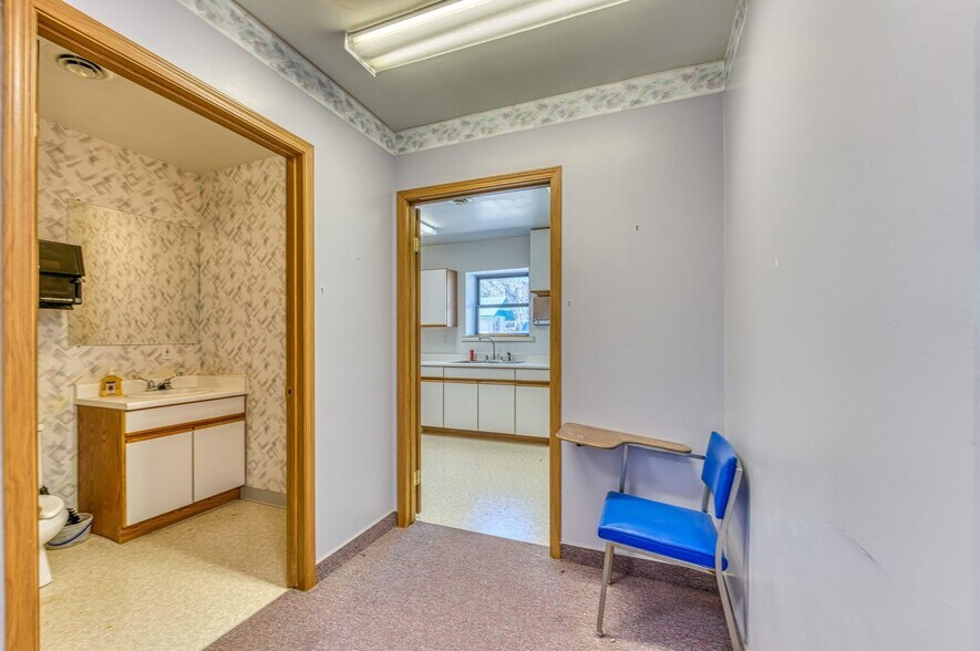 More Photos Of 100 W 4th St, Walsenburg Medical For Sale
