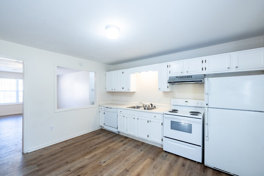 More Photos Of , Lexington Multifamily For Sale