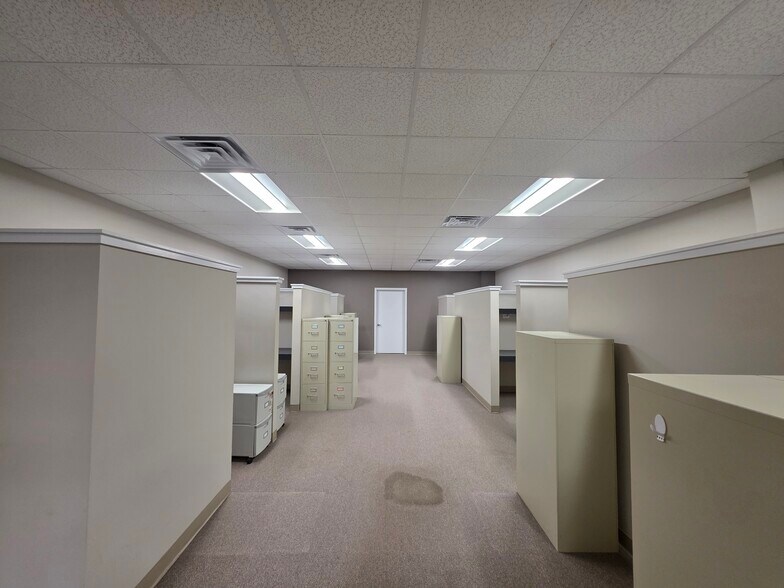 More Photos Of 93 Vickers Rd, Waycross Medical For Lease