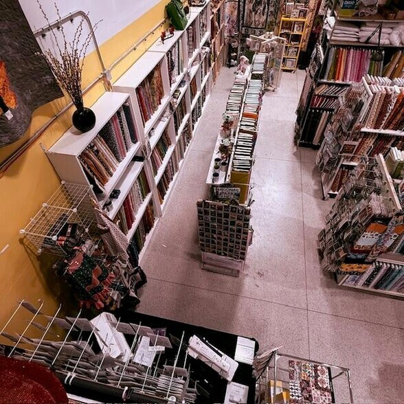 More Photos Of 11850 S Hwy 191, Moab Warehouse For Sale