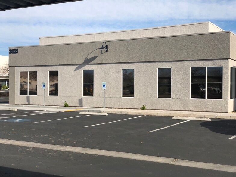 More Photos Of 2441 Tech Center Ct, Las Vegas Medical For Sale