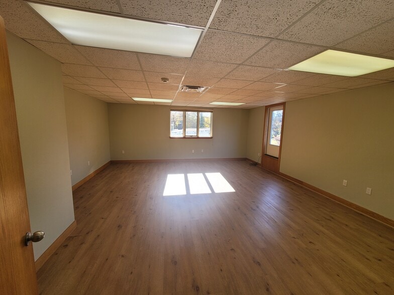 More Photos Of 73 Main St S, Woodbury Storefront Retail Office For Sale