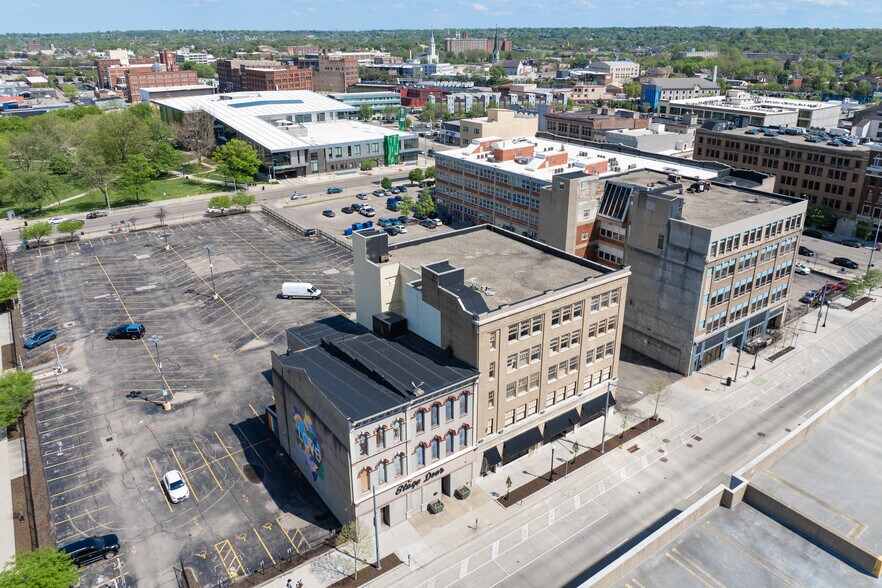 More Photos Of 34-38 N Jefferson St, Dayton Office For Sale