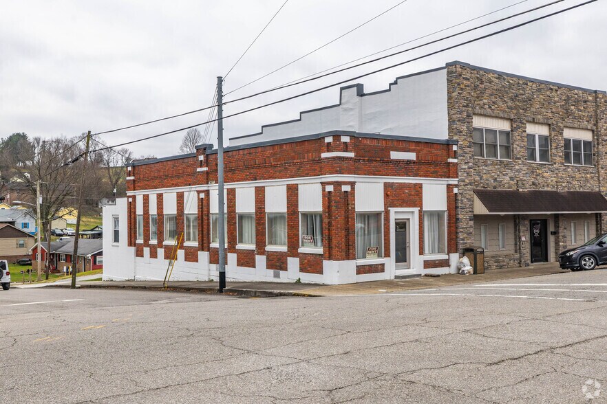 Primary Photo Of 505 Main St, LaFollette Office For Lease