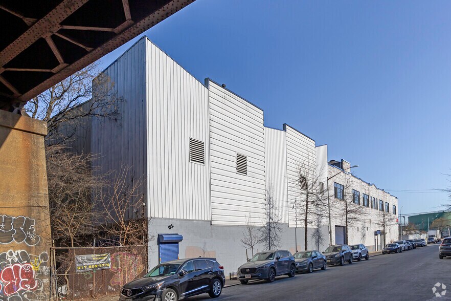 More Photos Of 845 E 136th St, Bronx Warehouse For Sale