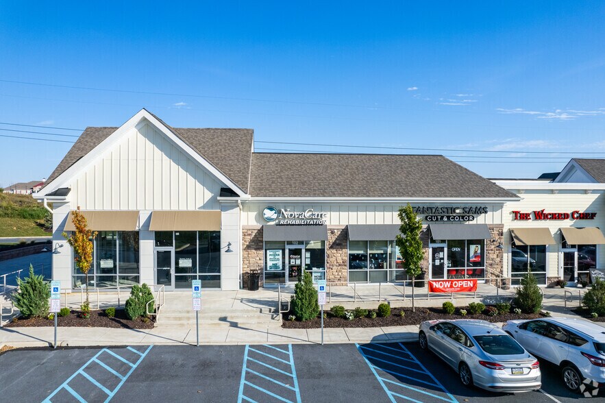 More Photos Of 249-289 Cetronia Rd, Allentown General Retail For Lease
