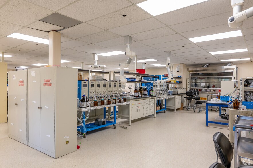 More Photos Of 700 Technology Park Dr, Billerica Unknown For Lease