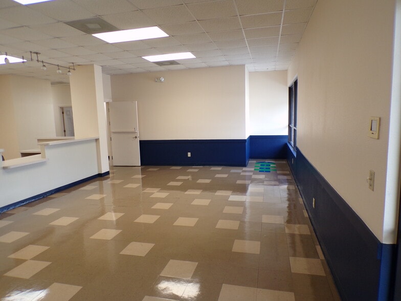 More Photos Of 1818 Harden Blvd, Lakeland Office For Lease