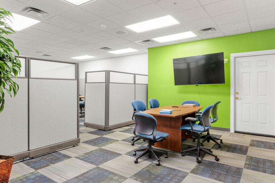 More Photos Of 3204-3210 N Canyon Rd, Provo Office For Sale