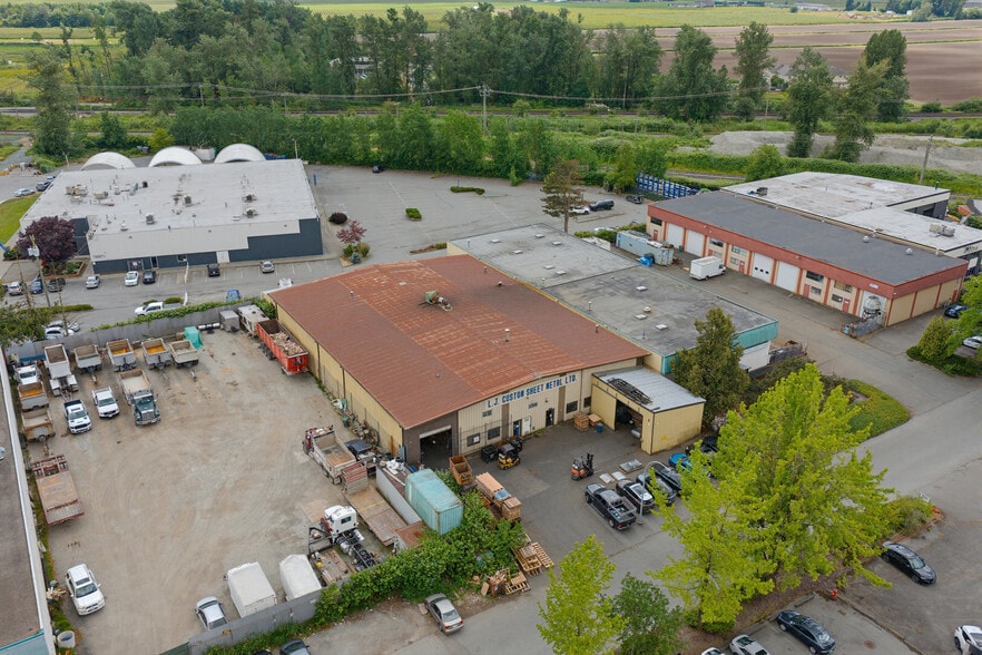 More Photos Of 17940 Roan Pl, Surrey Manufacturing For Sale