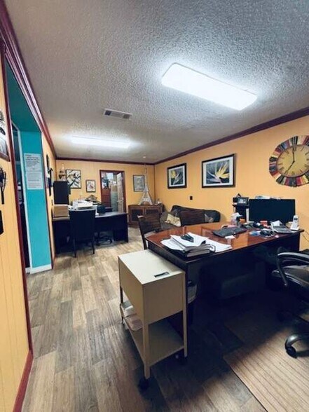 More Photos Of 240 Boykin Ct, Clinton Office For Sale