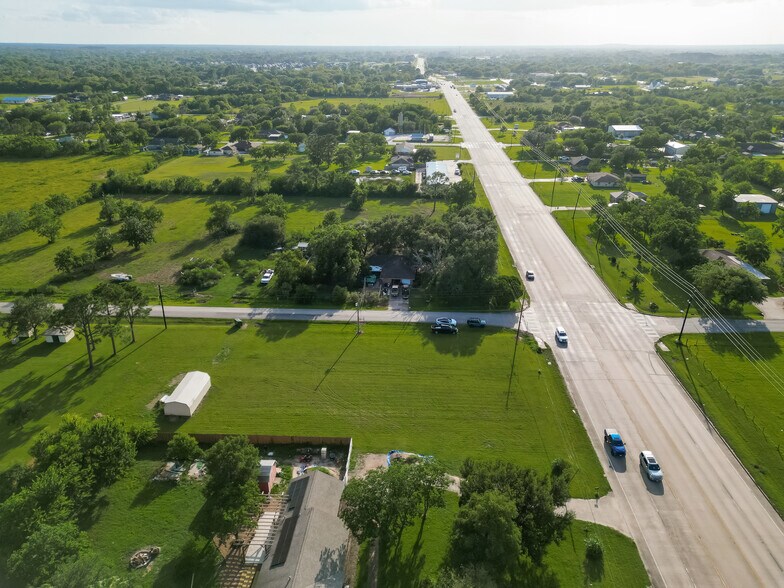 More Photos Of 11111 FM 1764 Rd, Santa Fe General Retail For Sale