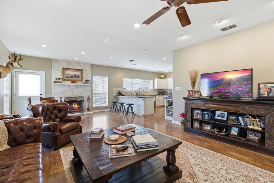 More Photos Of 40455 Interstate 10 W, Boerne Land For Sale
