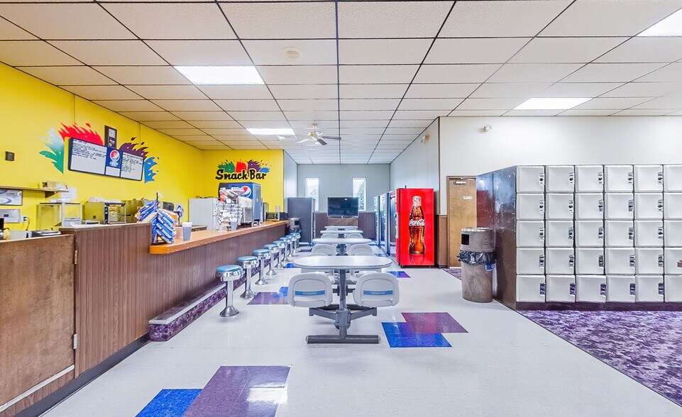 More Photos Of 2701 P Nut Ln, Bloomsburg Bowling Alley For Sale