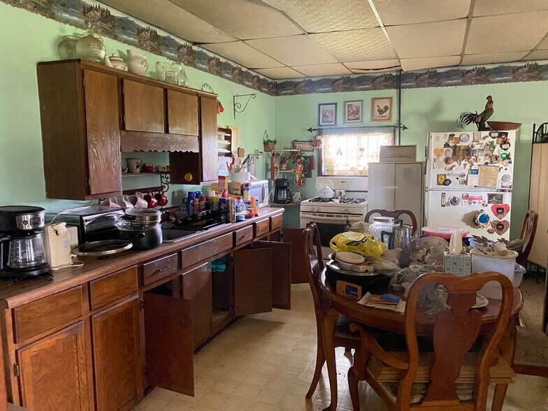 More Photos Of 4540 E State Road 32, Lebanon Warehouse For Sale