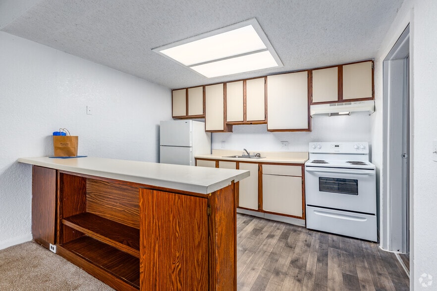 More Photos Of 4990 North Ln, Orlando Apartments For Sale