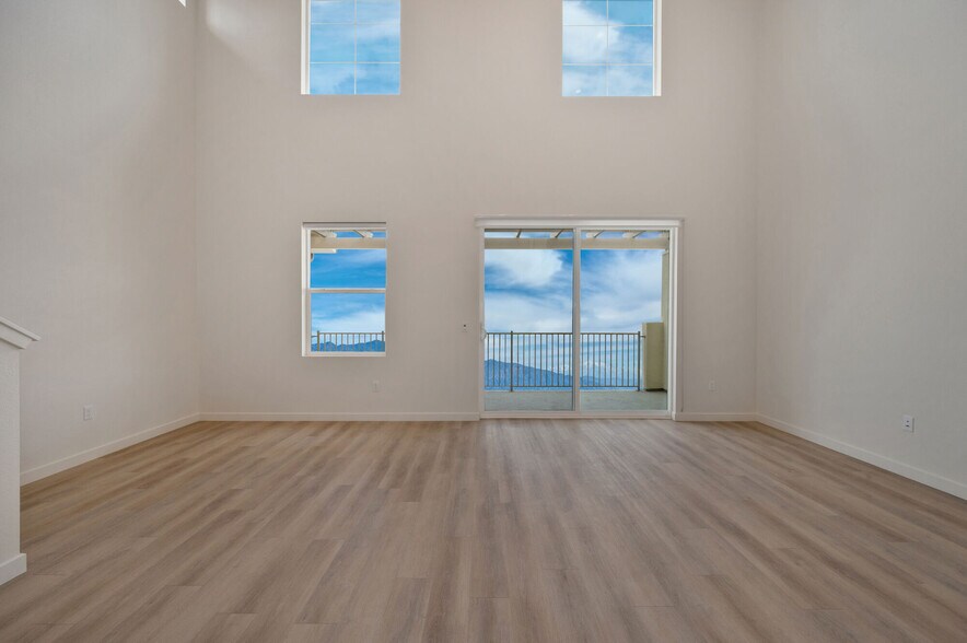 More Photos Of 200 E 31st St, National City Apartments For Sale