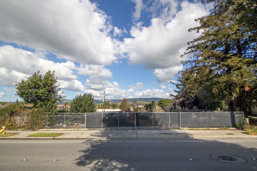 More Photos Of 36800 Fremont Blvd, Fremont Land For Sale