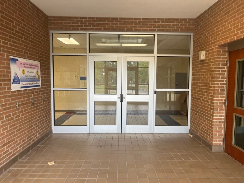 More Photos Of 22154 PA-18, Conneautville Schools For Sale