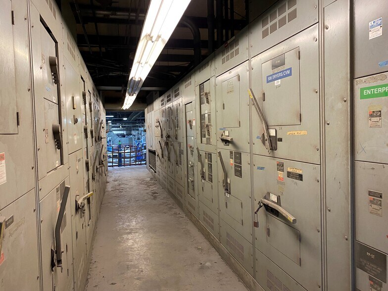 More Photos Of 2201 Cooper Ave, Merced Manufacturing For Lease