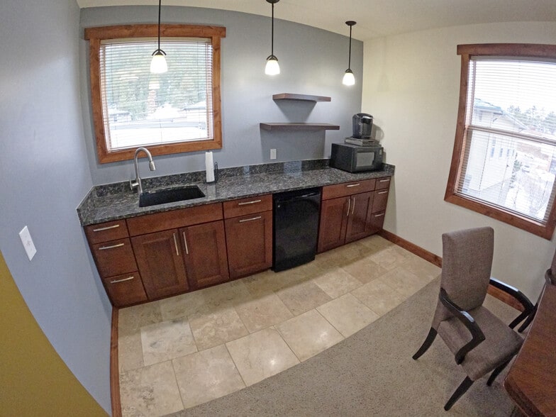 More Photos Of 29320 Industrial Way, Evergreen Self Storage For Sale