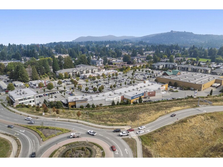 More Photos Of 1828 McCallum Rd, Abbotsford General Retail For Sale