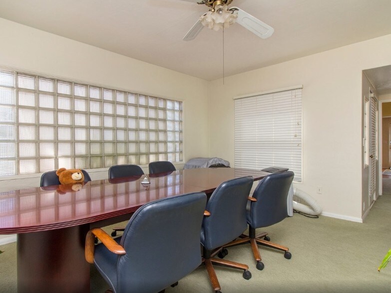 More Photos Of 315 N Vine St, Fallbrook Office For Sale