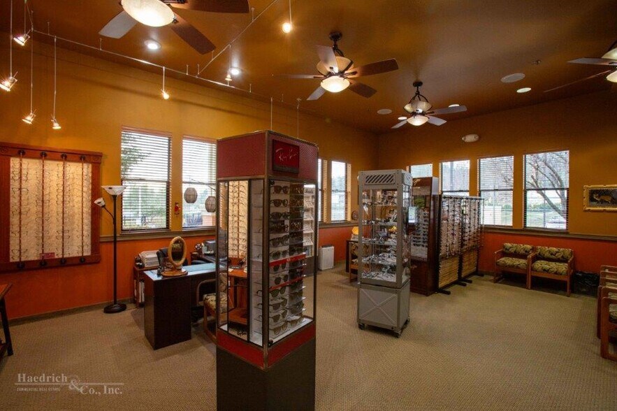 More Photos Of 2216 Buenaventura Blvd, Redding Medical For Sale