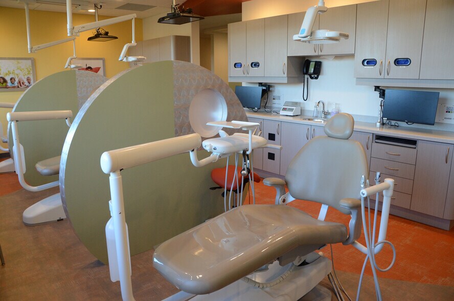 More Photos Of 840 Bear Paw Ave, Rice Lake Medical For Sale