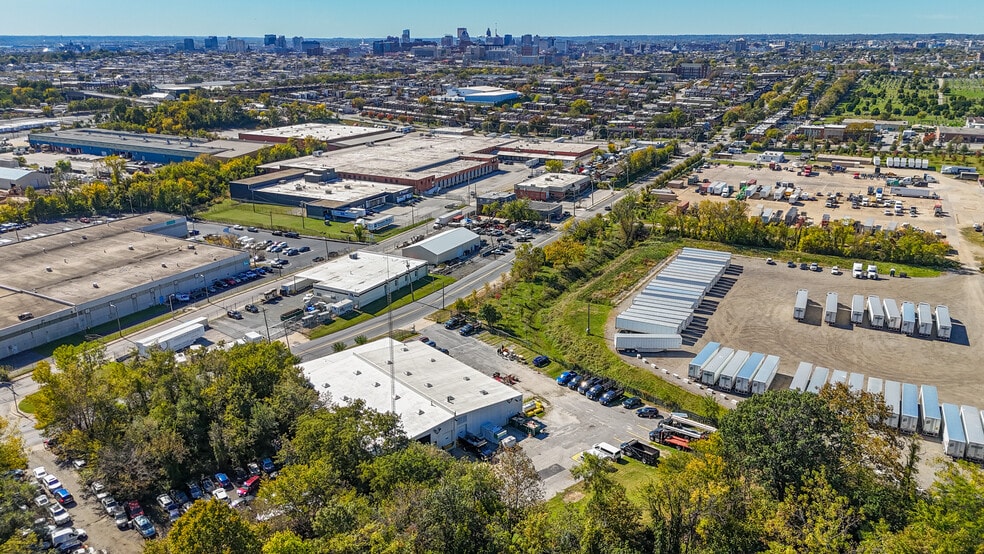 More Photos Of 3520 E Federal St, Baltimore Warehouse For Lease