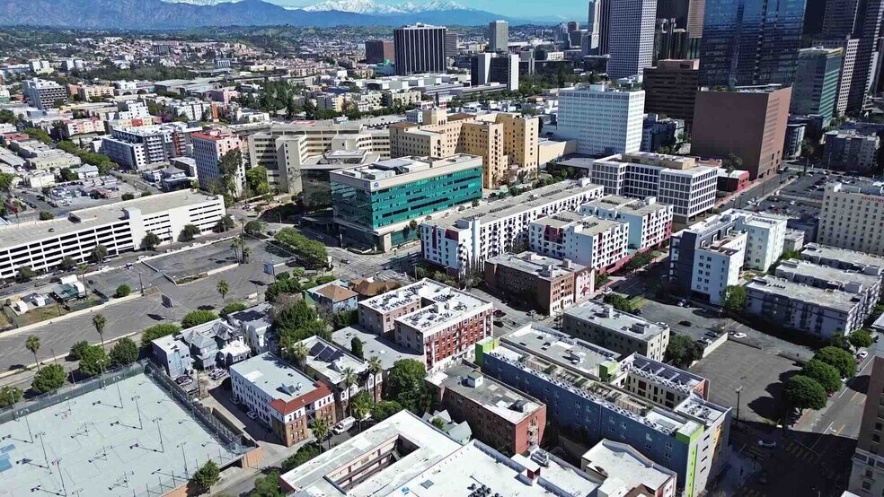 More Photos Of 1311 Ingraham St, Los Angeles Apartments For Sale