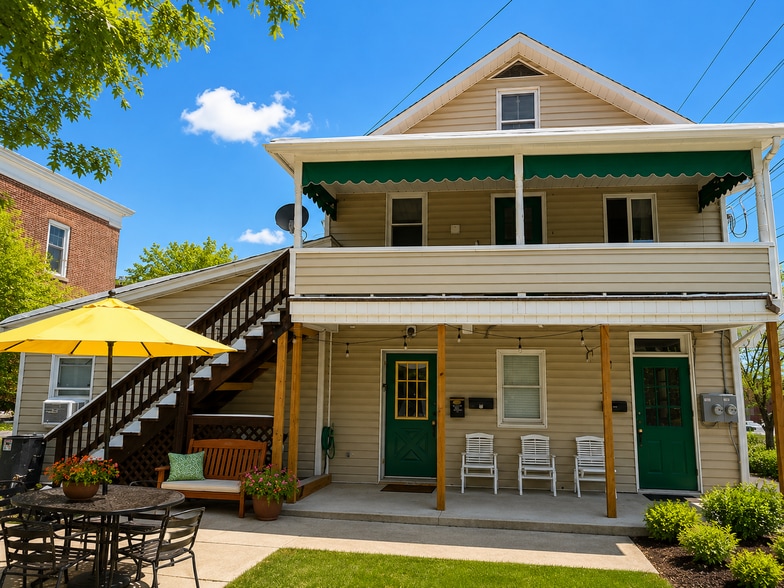More Photos Of 138 W Main St, Ligonier Township Storefront Retail Residential For Sale