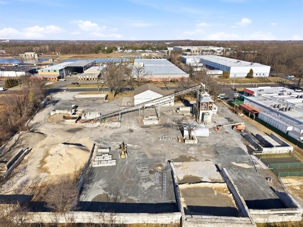 More Photos Of 1501 Taylors Ln, Cinnaminson Truck Terminal For Lease