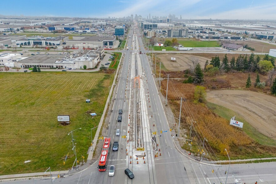 More Photos Of 70 Superior Blvd, Mississauga Land For Sale
