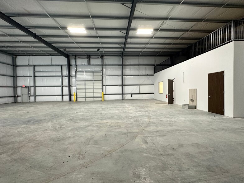 More Photos Of 19968 Franz Rd, Katy Warehouse For Sale