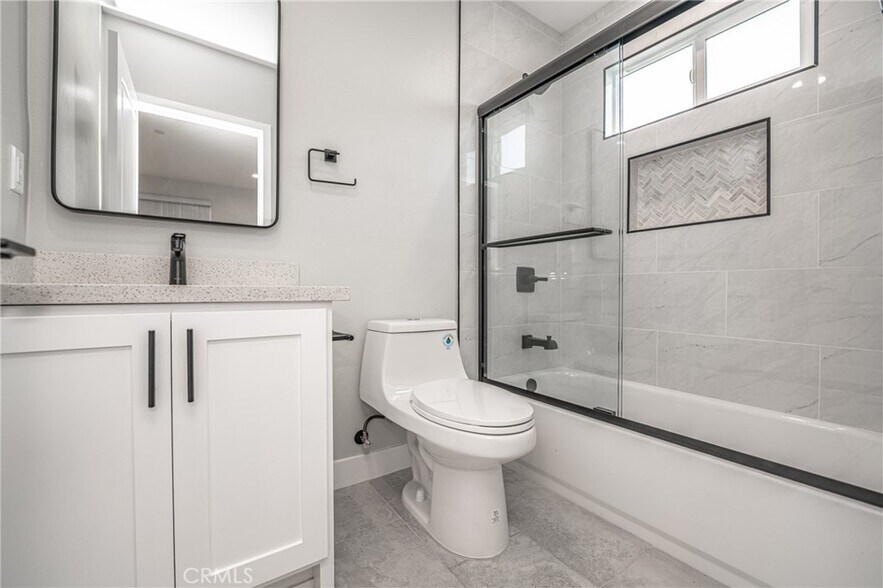 More Photos Of 433 W Gage Ave, Los Angeles Multifamily For Sale