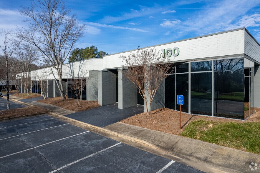 Primary Photo Of 3000 Northwoods Pky, Norcross Unknown For Lease