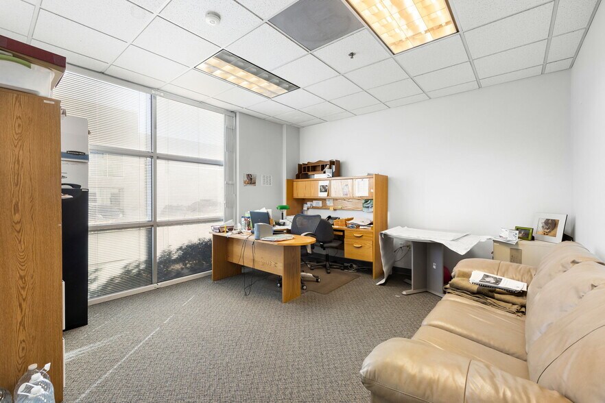 More Photos Of 6690 Doolittle Ave, Riverside Warehouse For Sale