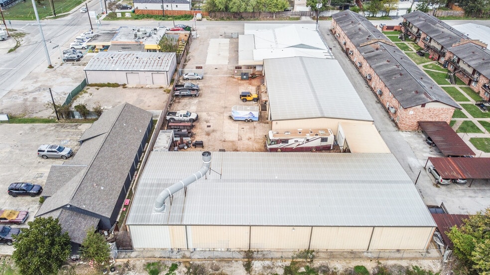 More Photos Of 1355 Judiway St, Houston Warehouse For Sale