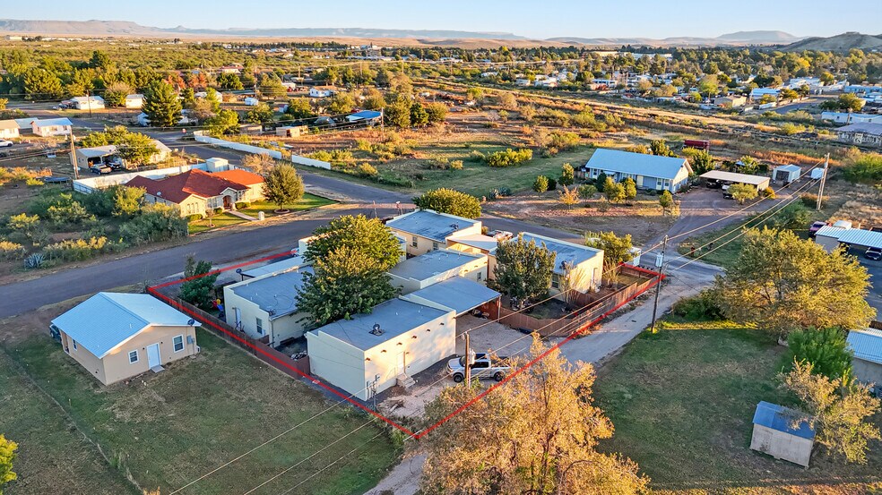 More Photos Of 1105 N 13th St, Alpine Apartments For Sale