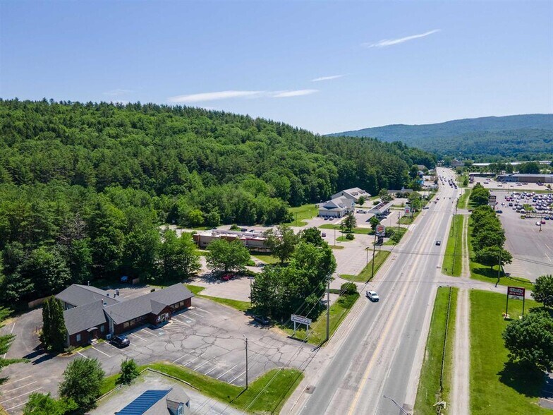 More Photos Of 314 Washington St, Claremont Restaurant For Sale