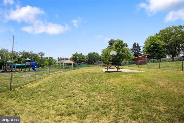 More Photos Of 35 Kirkland Dr, Red Lion Daycare Center For Sale