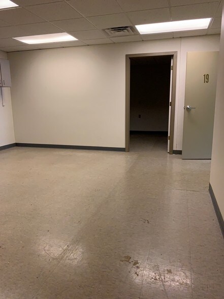 More Photos Of 1151 Pocono Blvd, Mount Pocono Medical For Lease