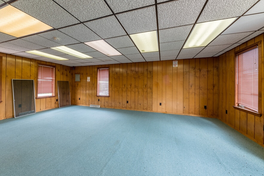 More Photos Of , Uniontown Unknown For Sale