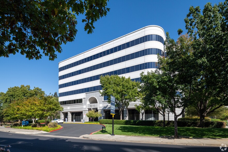 Primary Photo Of 3000 Oak Rd, Walnut Creek Office For Lease