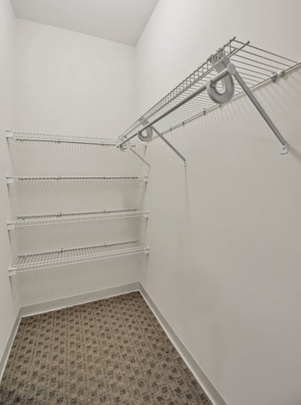 More Photos Of 100 W Lake Professional Park, Geneva Apartments For Sale