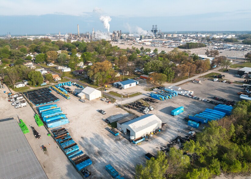 Primary Photo Of 300 Washington St, South Roxana Warehouse For Sale
